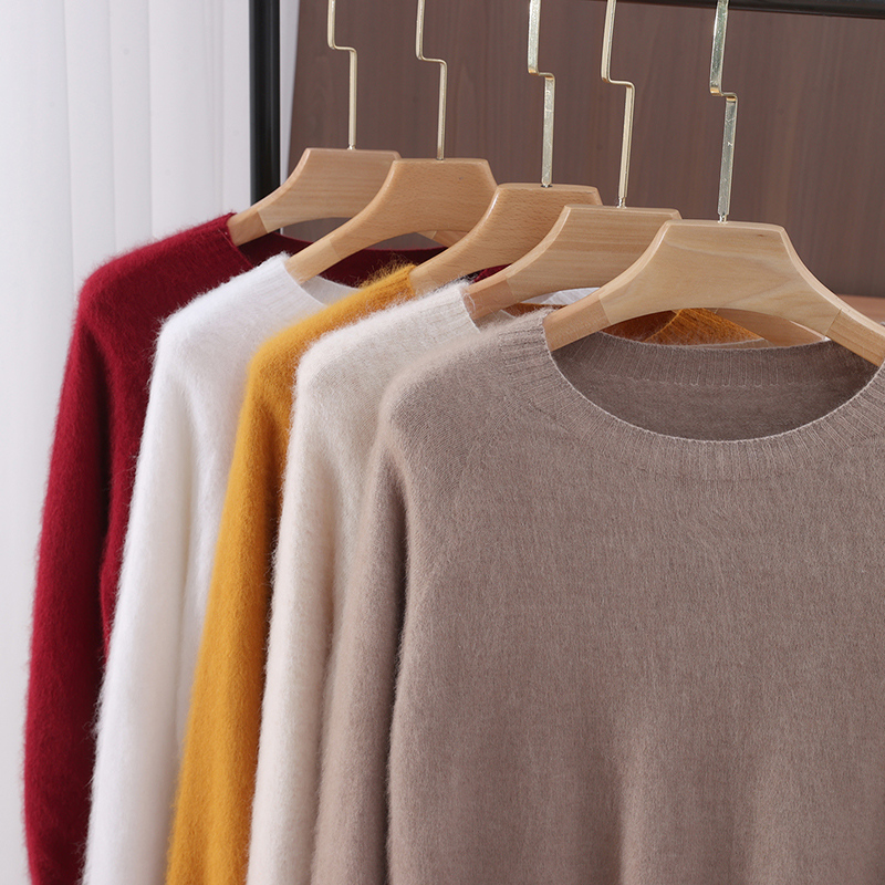Autumn Winter First-Line Cloth - огляд і ціна Winter Clothing Line